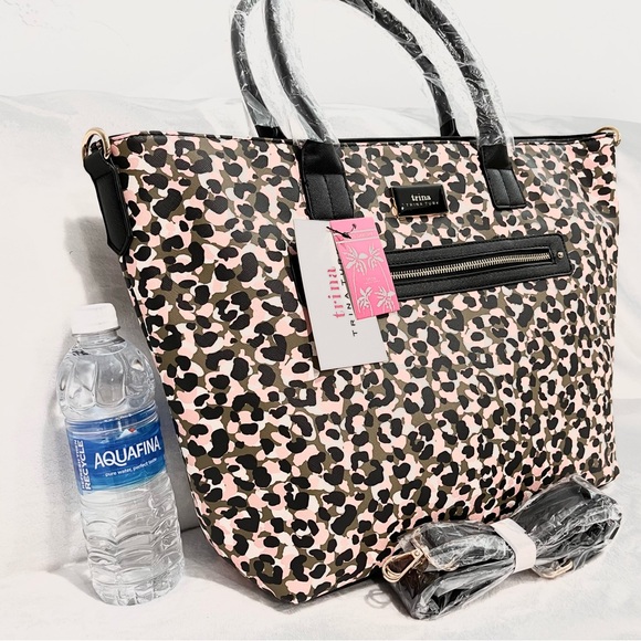 Trina Turk Black Leopard Graphic Tote NWT - Picture 8 of 10